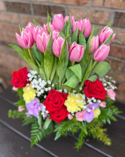 Tulip Garden - in Destin, FL thumbnail 2